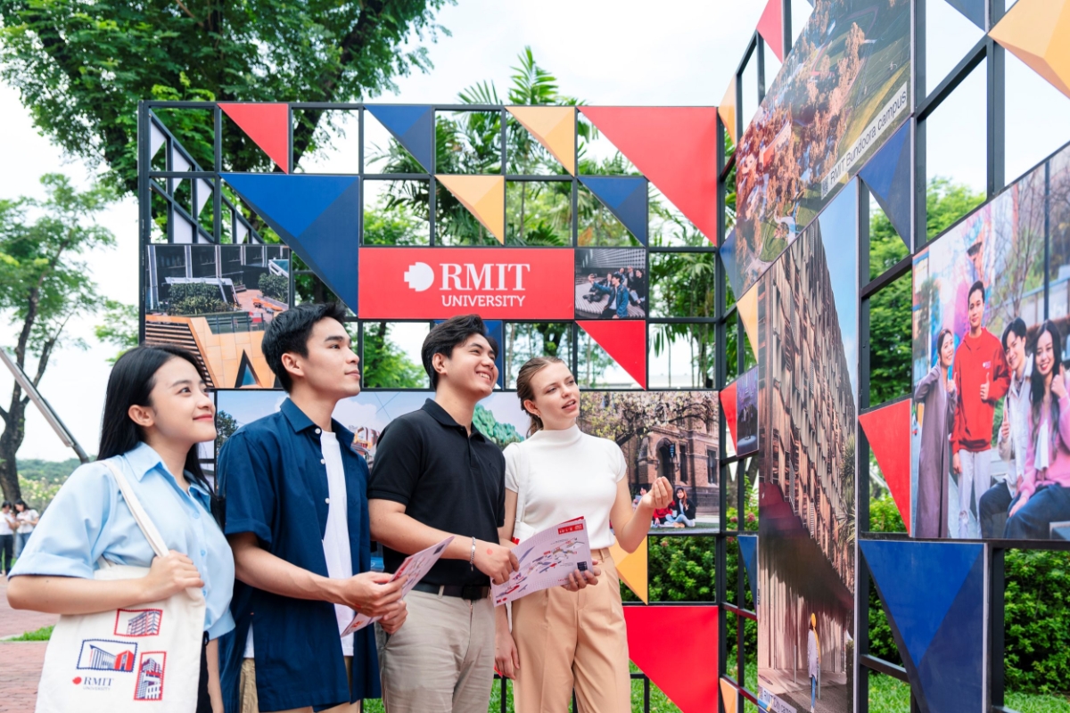 Đại học RMIT Việt Nam hiện có hơn 12.000 sinh viên, 1.300 cán bộ giảng viên và mạng lưới giao lưu kết nối vững mạnh của gần 25.500 cựu sinh viên. 
