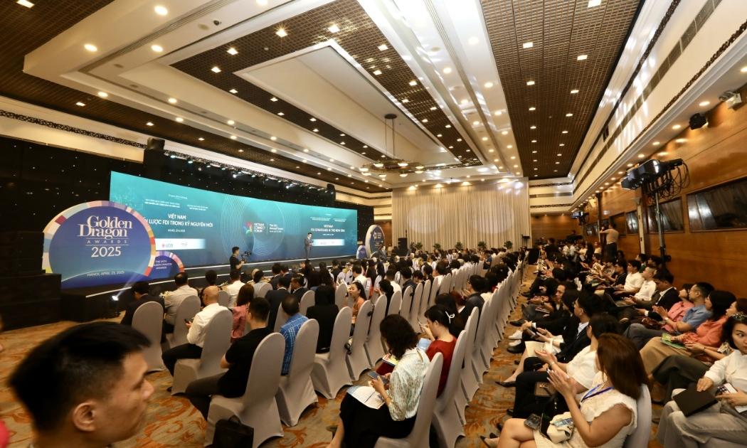Quang cảnh Diễn đàn Nhịp cầu Phát triển Việt Nam 2025. Ảnh: Tri Phong