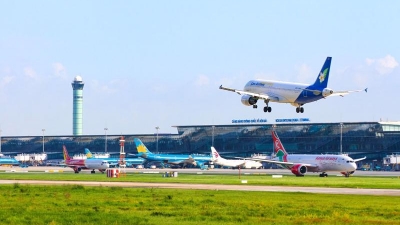 Aviation authority asks domestic airlines to increase flights during holidays