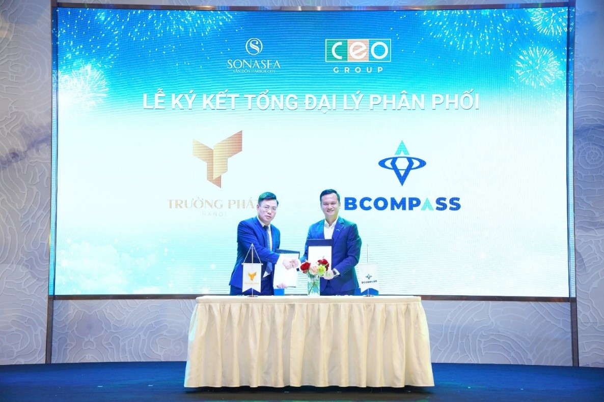 Lễ k&yacute; kết giữa Trường Ph&aacute;t H&agrave; Nội v&agrave; C&ocirc;ng ty Cổ phần Bất động sản BCOMPASS