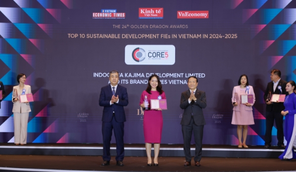 Core5 Việt Nam l&agrave; nền tảng bất động sản c&ocirc;ng nghiệp thuộc sở hữu của C&ocirc;ng ty TNHH Indochina Kajima Development, tập trung khai th&aacute;c v&agrave; cho thu&ecirc; c&aacute;c nh&agrave; xưởng, kho b&atilde;i hạng A tại c&aacute;c thị trường trọng điểm của Việt Nam. Core5 Việt Nam sở hữu một đội ngũ quản l&yacute; dự &aacute;n, khai th&aacute;c cho thu&ecirc; v&agrave; quản l&yacute; cơ sở hạ tầng kh&ocirc;ng ngừng ph&aacute;t triển với mục ti&ecirc;u đảm bảo chất lượng dịch vụ vượt trội trong mọi giai đoạn của v&ograve;ng đời dự &aacute;n.