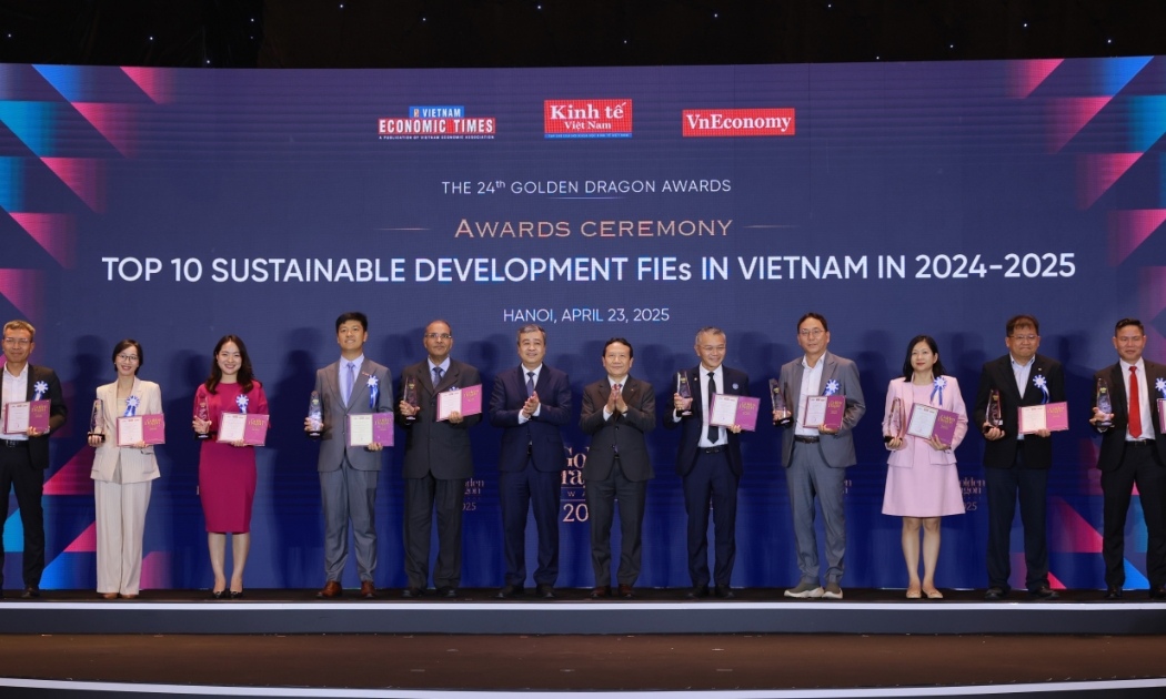 10 thương hiệu được vinh danh TOP 10 Phát triển bền vững - Chương trình Rồng Vàng 2025.