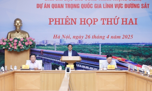 Thủ tướng ấn định thời gian khởi công 2 dự án đường sắt trọng điểm