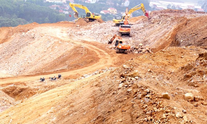 Nghe An to auction 10 mineral mines