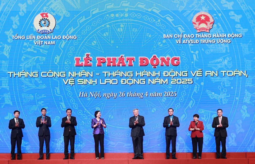 Lễ ph&aacute;t động Th&aacute;ng C&ocirc;ng nh&acirc;n v&agrave; Th&aacute;ng h&agrave;nh động về an to&agrave;n vệ sinh lao động năm 2025. Ảnh: Hải Nguyễn.