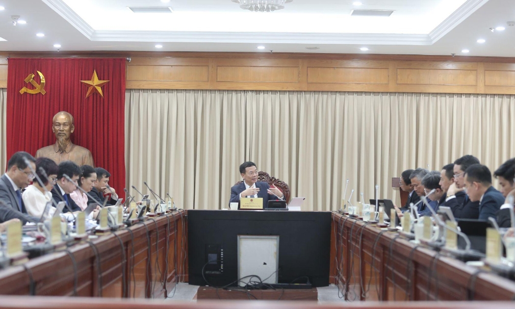 Toàn cảnh buổi làm việc.