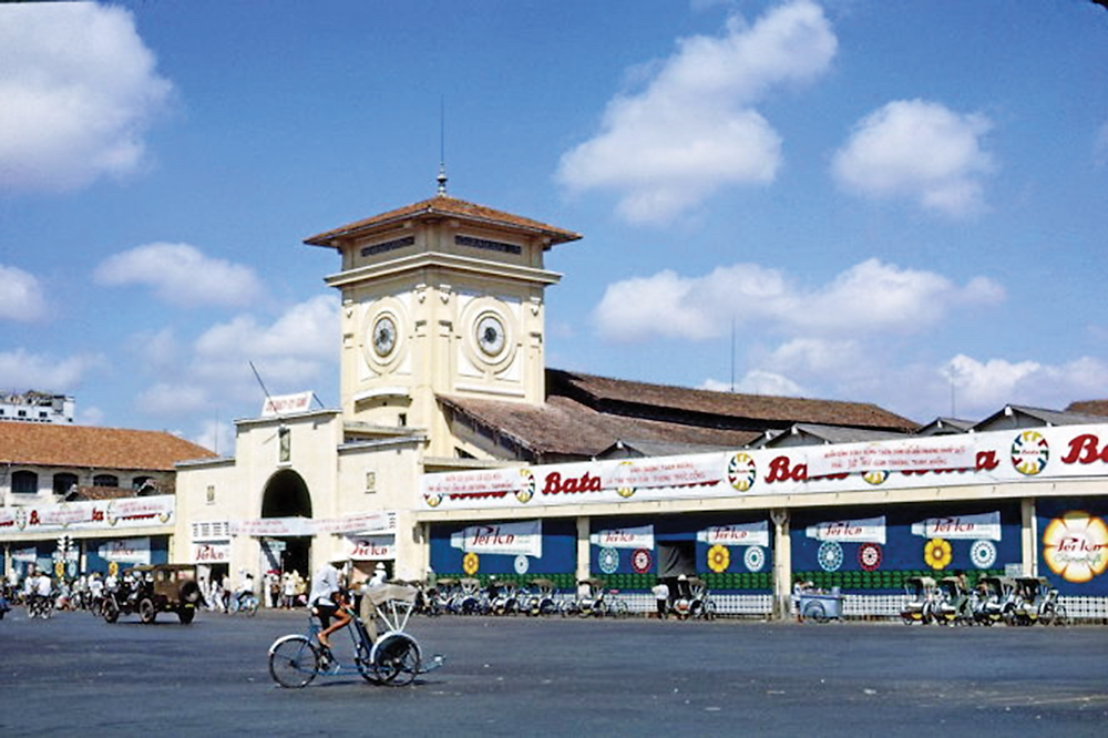 Chợ Bến Thành trước năm 1975 - Ảnh tư liệu.