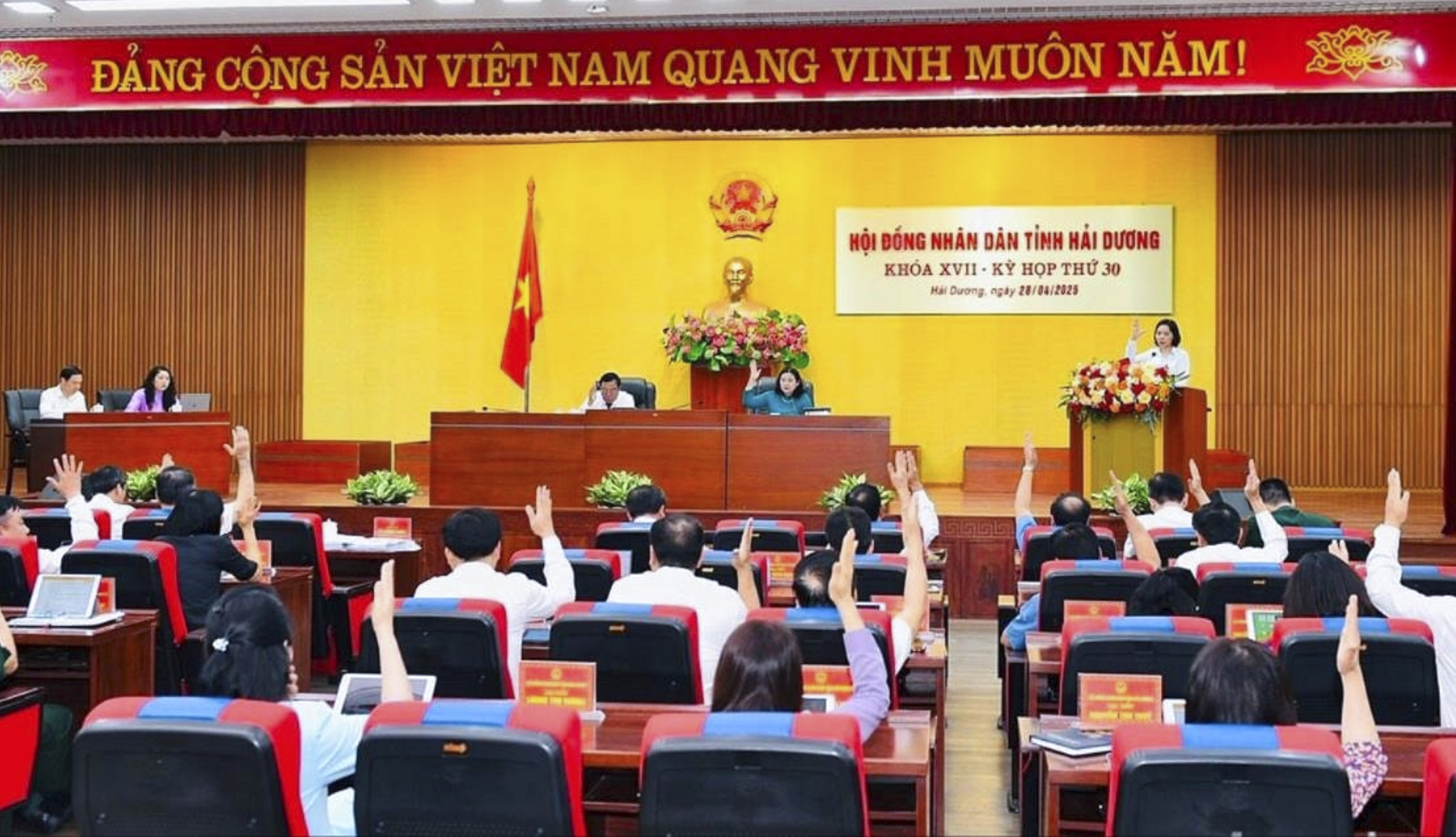 Kỳ họp HĐND tỉnh Hải Dương 