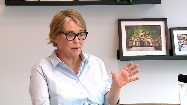  Government support for private sector praised