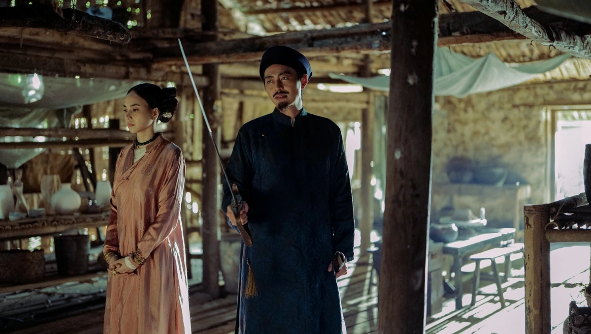 Th&aacute;m tử Ki&ecirc;n: Kỳ &aacute;n kh&ocirc;ng đầu.