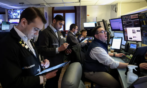 Chứng khoán Mỹ trồi sụt mạnh sau báo cáo GDP,  giá dầu giảm sâu