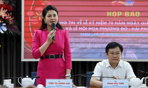 Hải Phòng bắn pháo hoa tại 6 điểm kỷ niệm 70 năm giải phóng và Lễ hội Hoa Phượng Đỏ