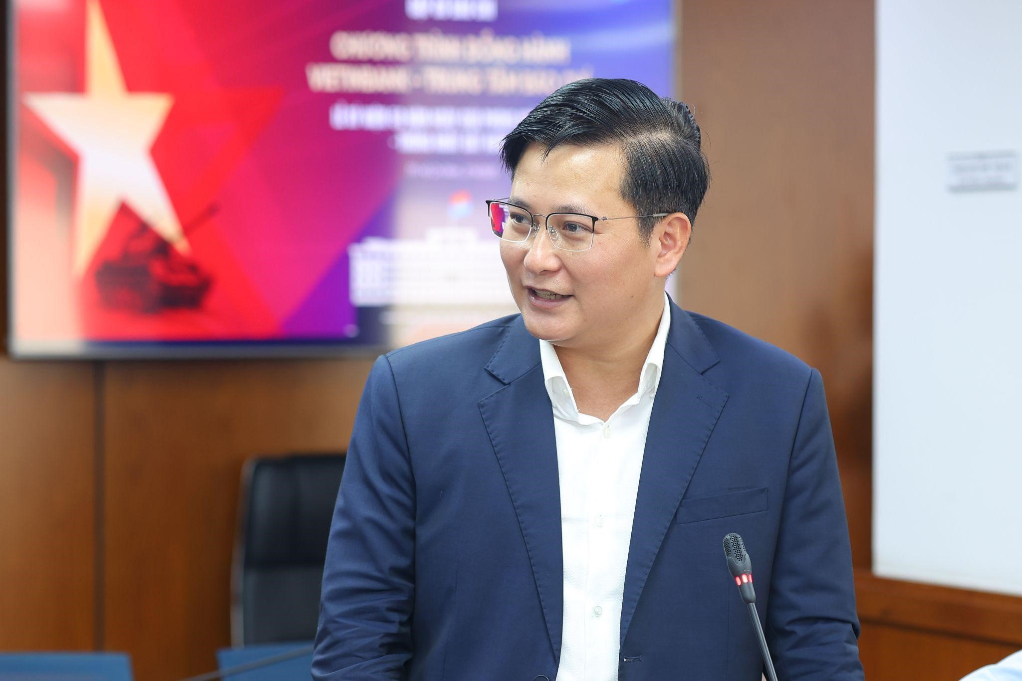 Ông Trần Công Quỳnh Lân, Phó Tổng Giám đốc kiêm Giám đốc Khối Công nghệ Thông tin, Giám đốc Khối Dữ liệu & Trí tuệ nhân tạo VietinBank.