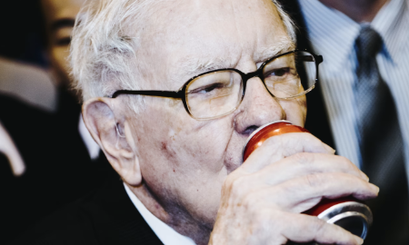 Nhà đầu tư huyền thoại Warren Buffett - Ảnh: WSJ.