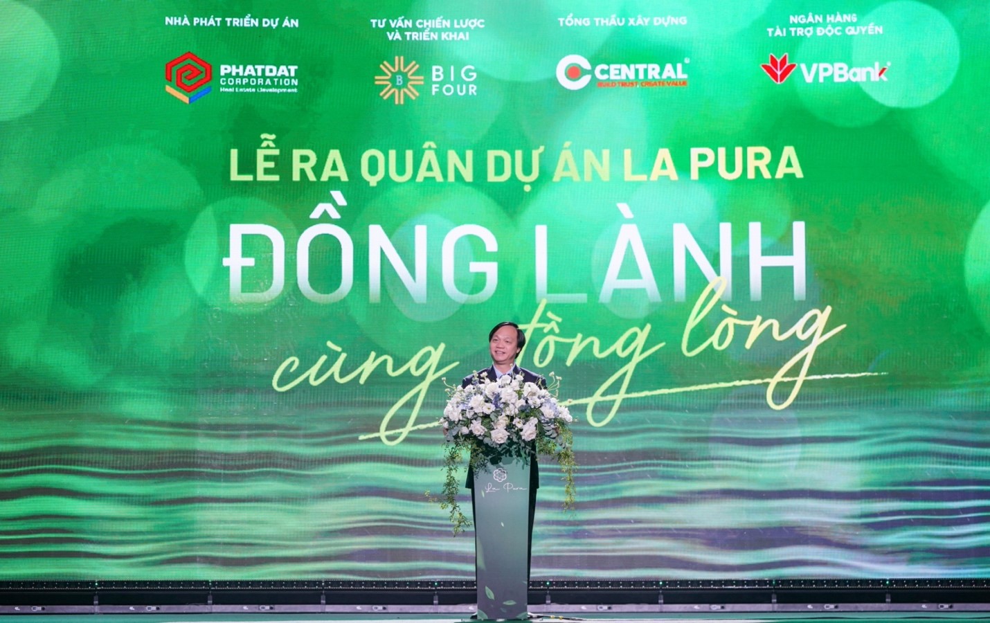 Ông Bùi Quang Anh Vũ - Thành viên hội đồng quản trị kiêm Tổng giám đốc Công ty CP Phát triển BĐS Phát Đạt - phát biểu tại Lễ ra quân thành phố dưỡng lành La Pura với vai trò là nhà phát triển chính thức dự án.