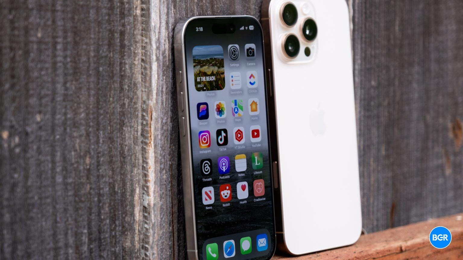 iPhone gập sẽ là mẫu iPhone đắt nhất, dự kiến ra mắt vào 2026