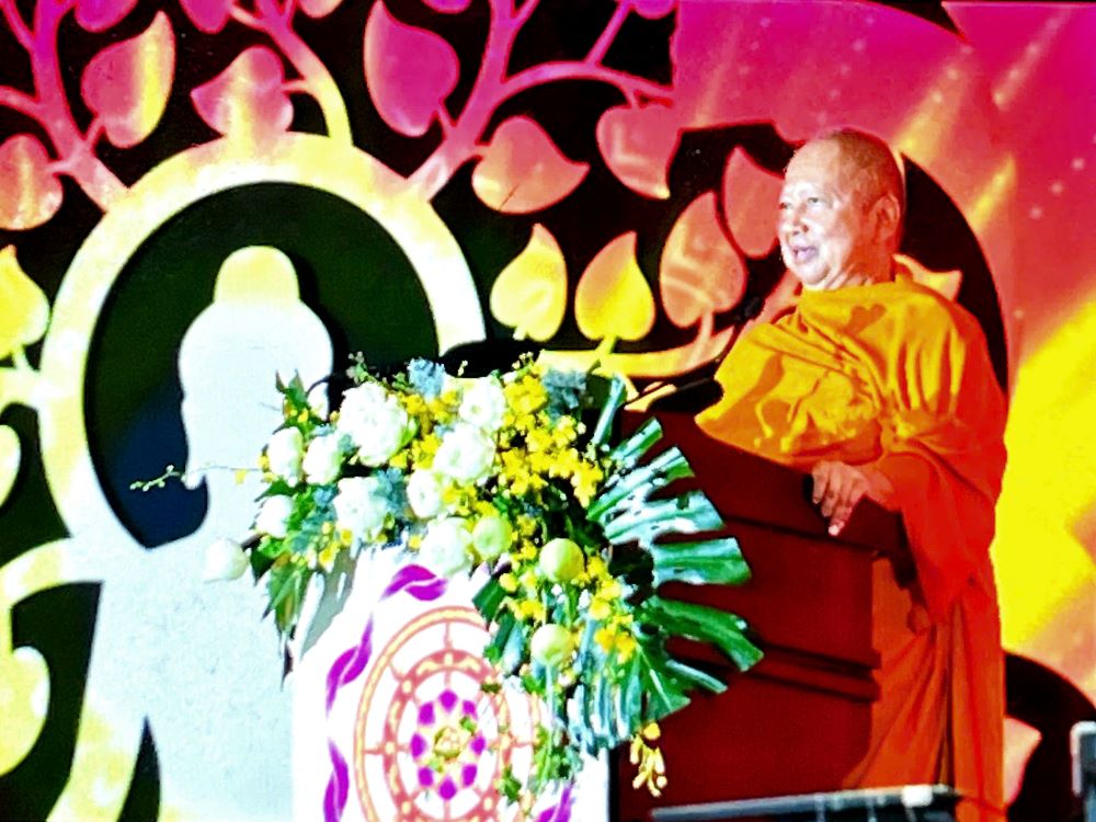 H&ograve;a thượng Phra Brahmapundit đề cao sự bao dung v&agrave; nguy&ecirc;n tắc: