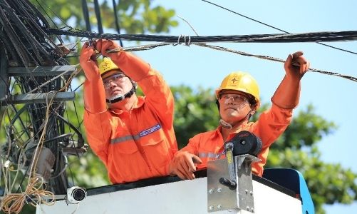 Doanh nghiệp cần điện ổn định, giá hợp lý, chưa mong cầu giá rẻ