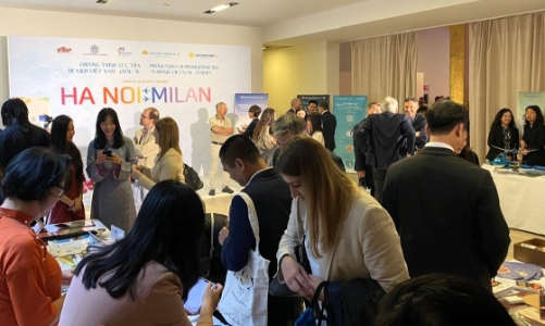 Vietnam Airlines công bố khai trương đường bay thẳng Hà Nội - Milan tại Chương trình Xúc tiến Du lịch Việt Nam - Châu Âu