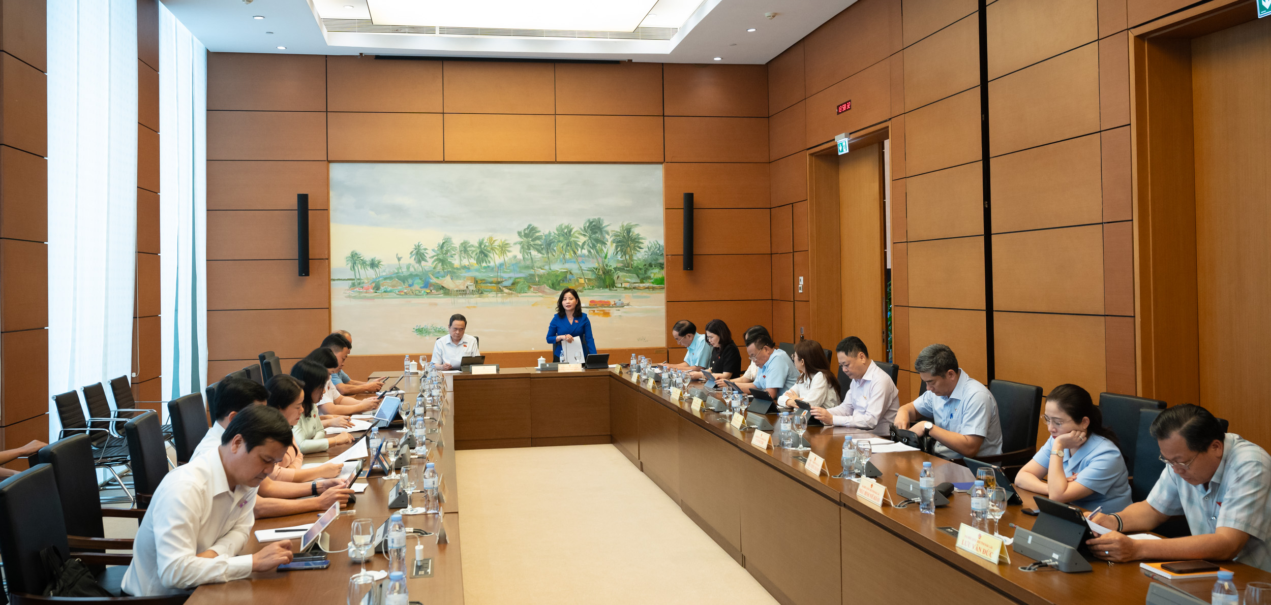 Chiều 8/5, Quốc hội thảo luận tại tổ.