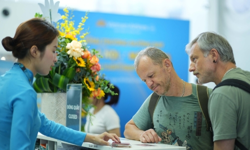 Chính thức nối lại đường bay thẳng kết nối Hà Nội với Moscow (Nga)