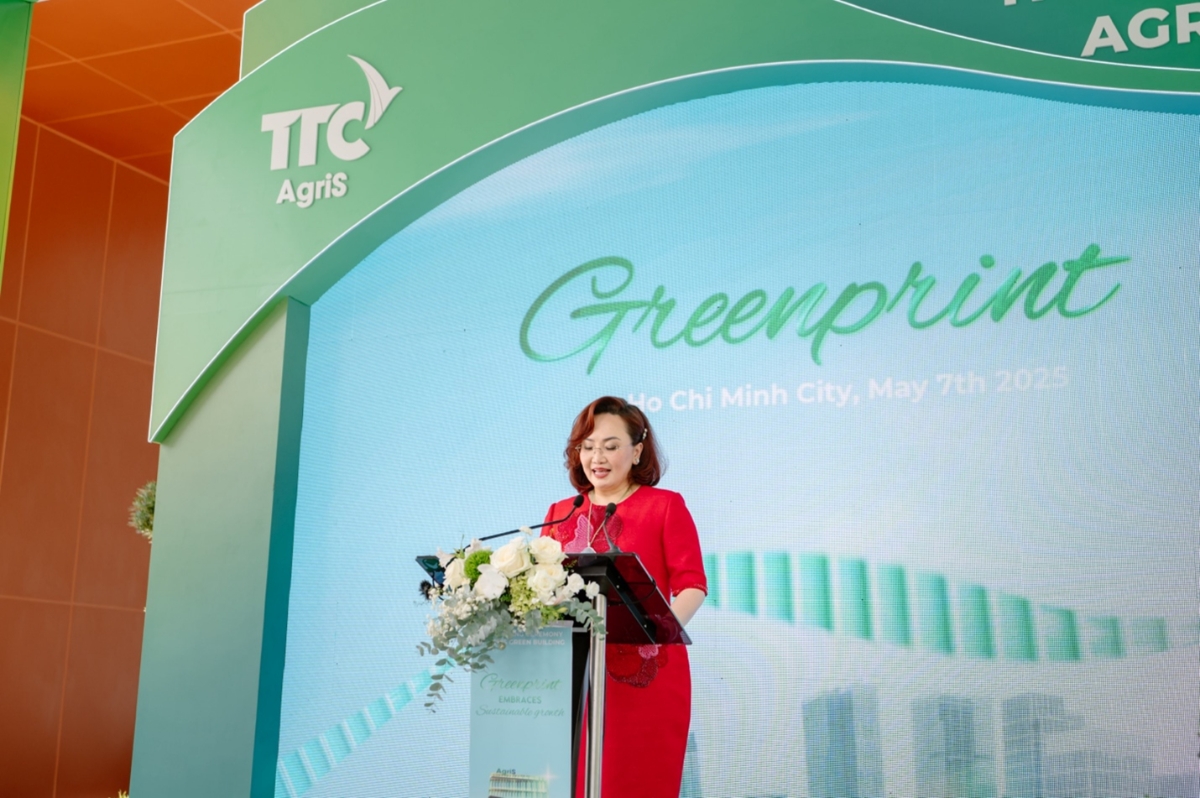 Chủ tịch AgriS Đặng Huỳnh Ức My nhấn mạnh vai tr&ograve; trung t&acirc;m đổi mới s&aacute;ng tạo tại trụ sở mới.