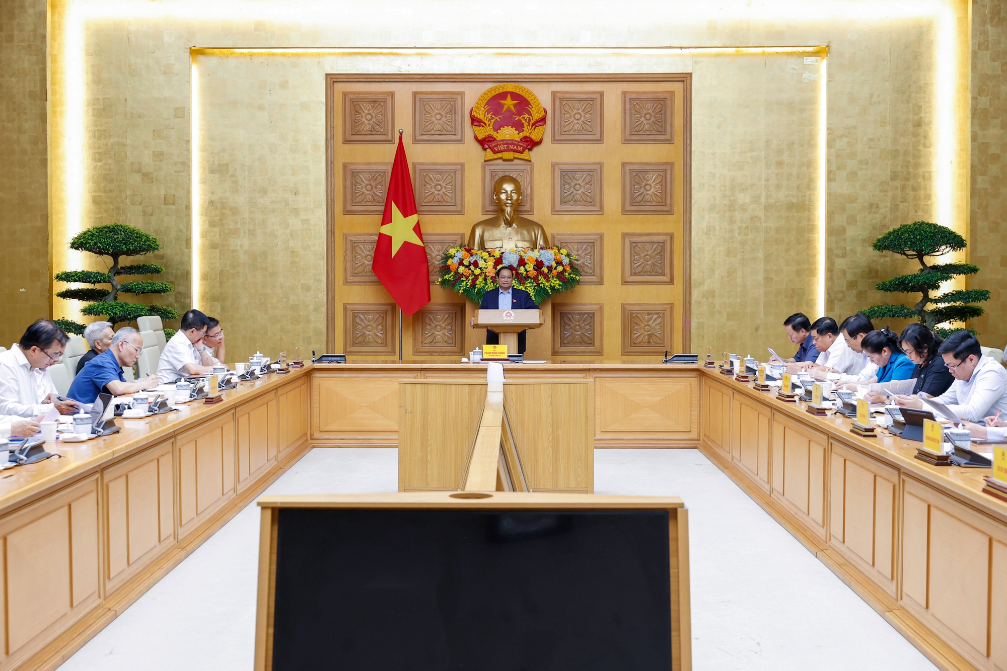 Quang cảnh cuộc l&agrave;m việc - Ảnh: VGP