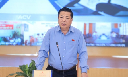 Bộ trưởng Trần Hồng Minh chỉ đạo tại Hội nghị - Ảnh: Bộ Xây dựng.