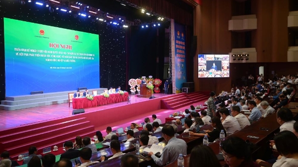 Thu hút doanh nghiệp và khối tư nhân vào nghiên cứu khoa học nông nghiệp