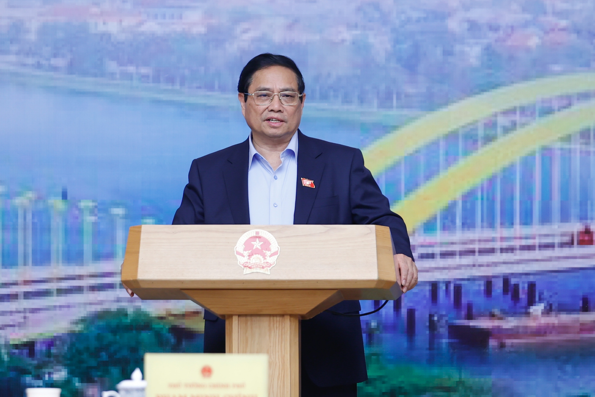 Thủ tướng Phạm Minh Chính, Trưởng Ban Chỉ đạo Nhà nước các công trình, dự án quan trọng quốc gia, trọng điểm ngành giao thông vận tải, chủ trì Phiên họp thứ 17 của Ban Chỉ đạo - Ảnh: VGP/Nhật Bắc