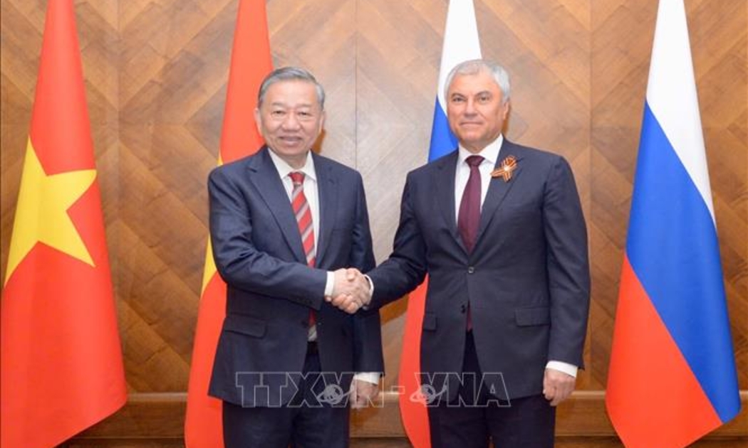Tổng Bí thư Tô Lâm và Chủ tịch Duma Quốc gia Liên bang Nga Vyacheslav Volodin - Ảnh: TTXVN