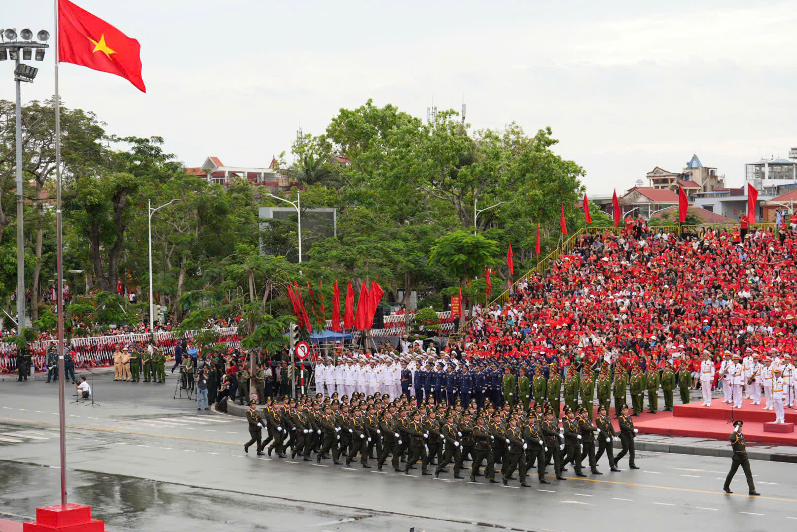 Khối sĩ quan an ninh&nbsp;