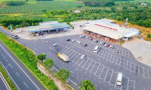 Yêu cầu xử lý nghiêm nhà đầu tư, doanh nghiệp chậm triển khai trạm dừng nghỉ trên các tuyến cao tốc