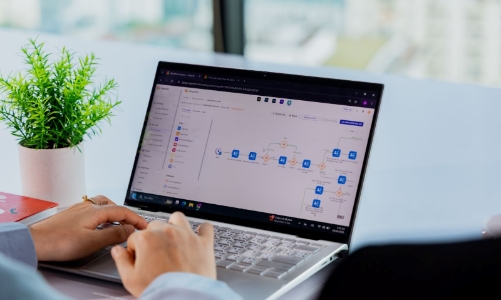 Startup Việt tại Mỹ ra mắt nền tảng giúp doanh nghiệp số hóa quy trình không cần lập trình