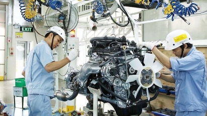 Business environment to be further improved