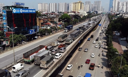 Mùa cao điểm du lịch, vận tải tháng 7 duy trì đà tăng ổn định