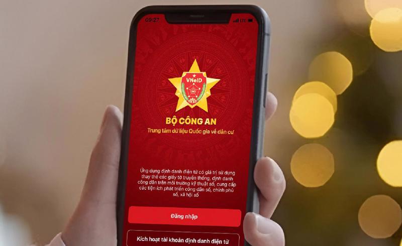 Thí điểm cho sang tên, chuyển quyền sở hữu xe qua VNeID tại TP.HCM.