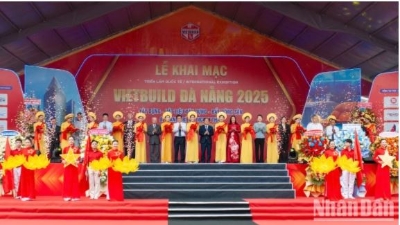 VIETBUILD Da Nang 2025 officially opens with nearly 900 booths