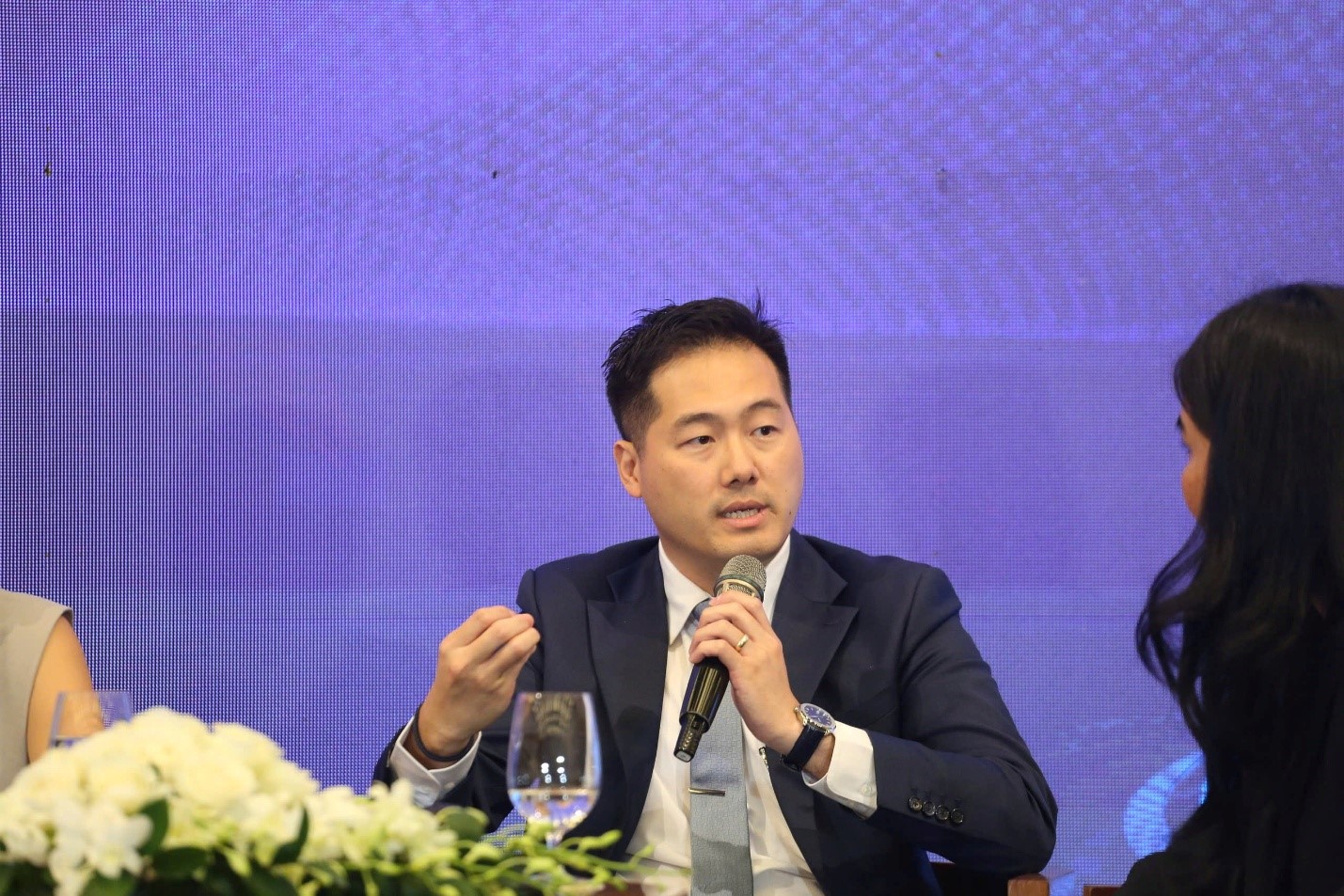 &Ocirc;ng Trương Khắc Nguy&ecirc;n Minh, Ph&oacute; Tổng gi&aacute;m đốc Prodezi Long An, chia sẻ tại sự kiện.