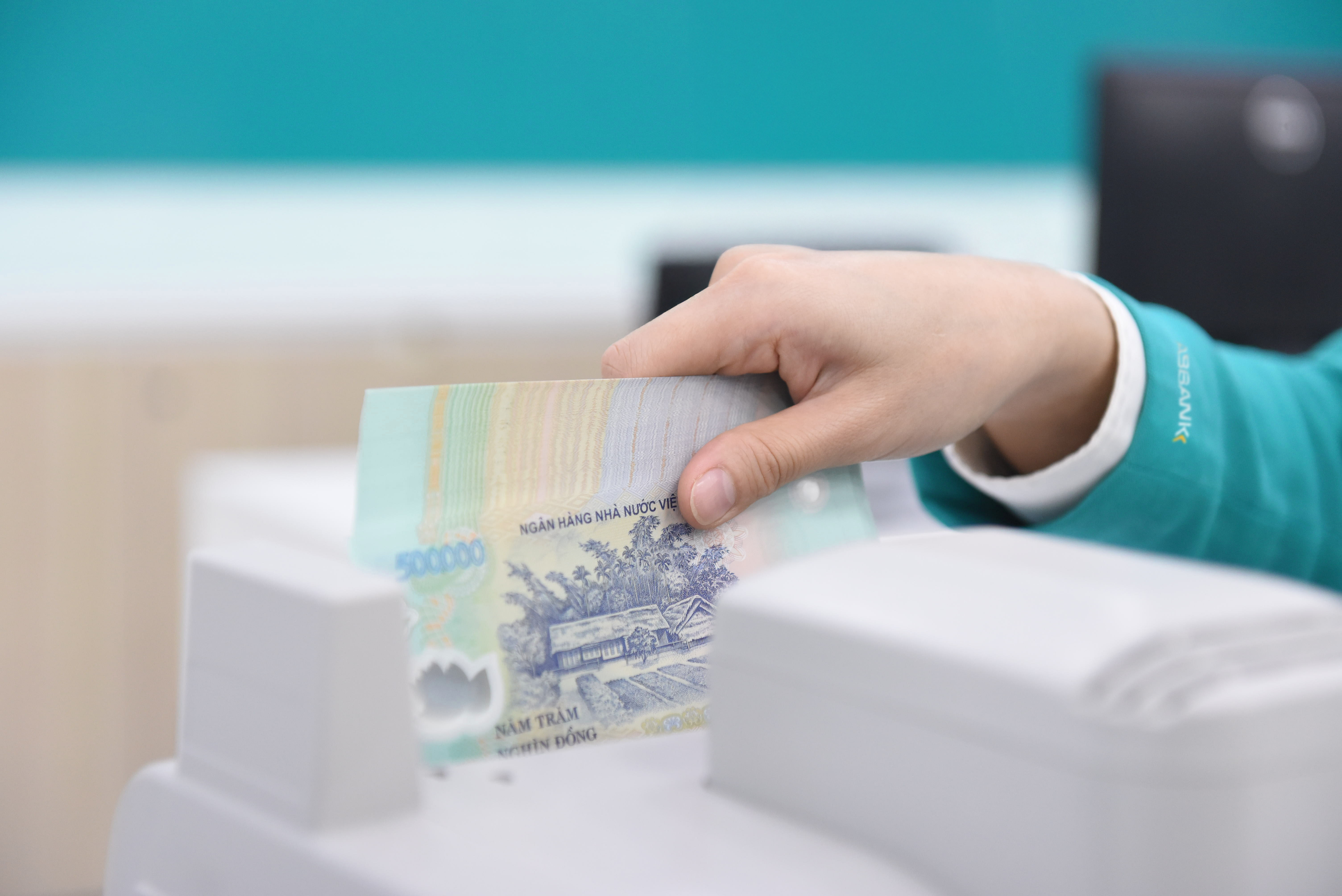 Tín dụng trên địa bàn TP. Hồ Chí Minh tháng 4 tiếp tục tăng trưởng nhẹ - Ảnh minh họa.