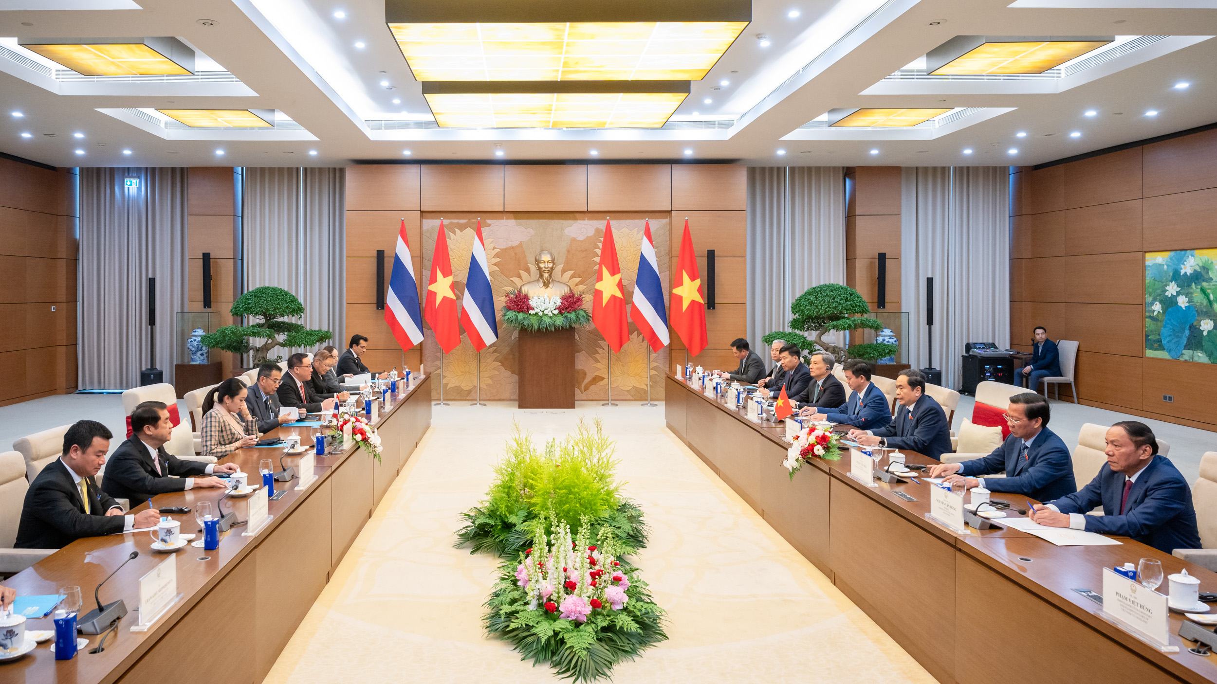 Toàn cảnh cuộc hội kiến - Ảnh: Quochoi.vn