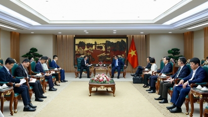 Vietnam welcomes expanded green energy investments from Huadian Corporation