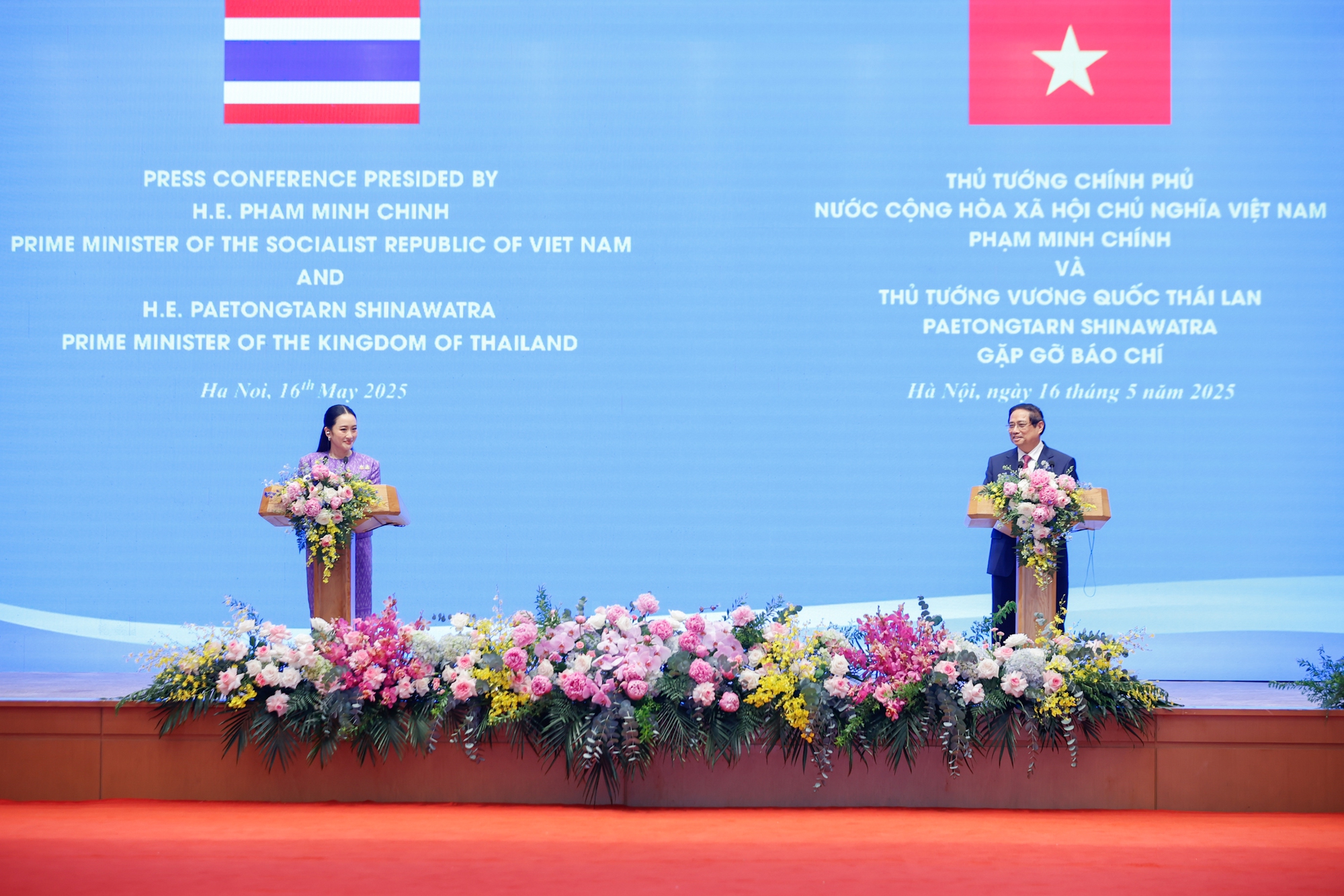 Thủ tướng Phạm Minh Chính cho biết hai nước nâng cấp quan hệ lên Đối tác chiến lược toàn diện trong chuyến thăm của Thủ tướng Paetongtarn Shinawatra - Ảnh: VGP