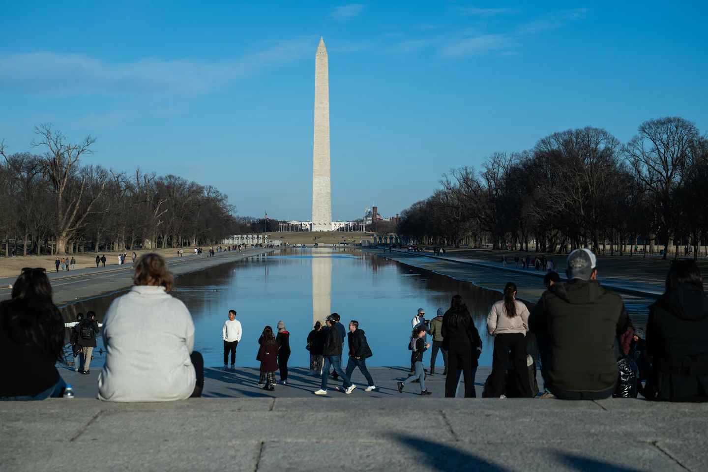 Số lượng kh&aacute;ch du lịch đến thăm National Mall v&agrave;o một ng&agrave;y th&aacute;ng 2. Ảnh: The Washington Post.
