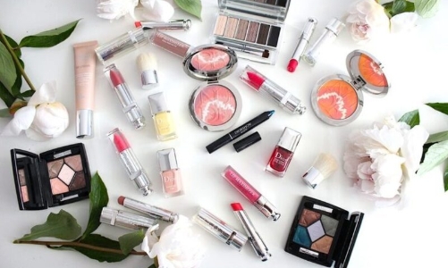 Tăng cường thanh tra, kiểm tra sản xuất, kinh doanh mỹ phẩm giả, kém chất lượng