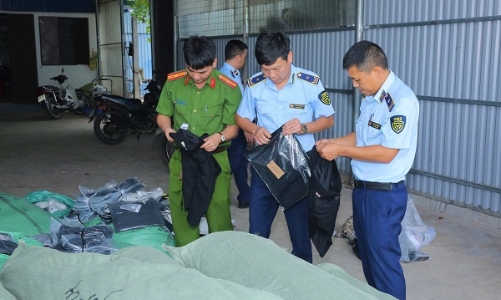 Phát hiện than lậu, hàng giả trong chiến dịch cao điểm tại Ninh Bình