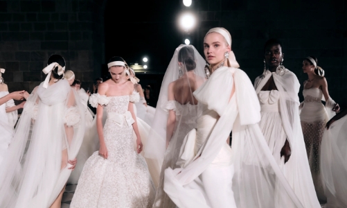 Dự đoán xu hướng váy cưới năm 2025 