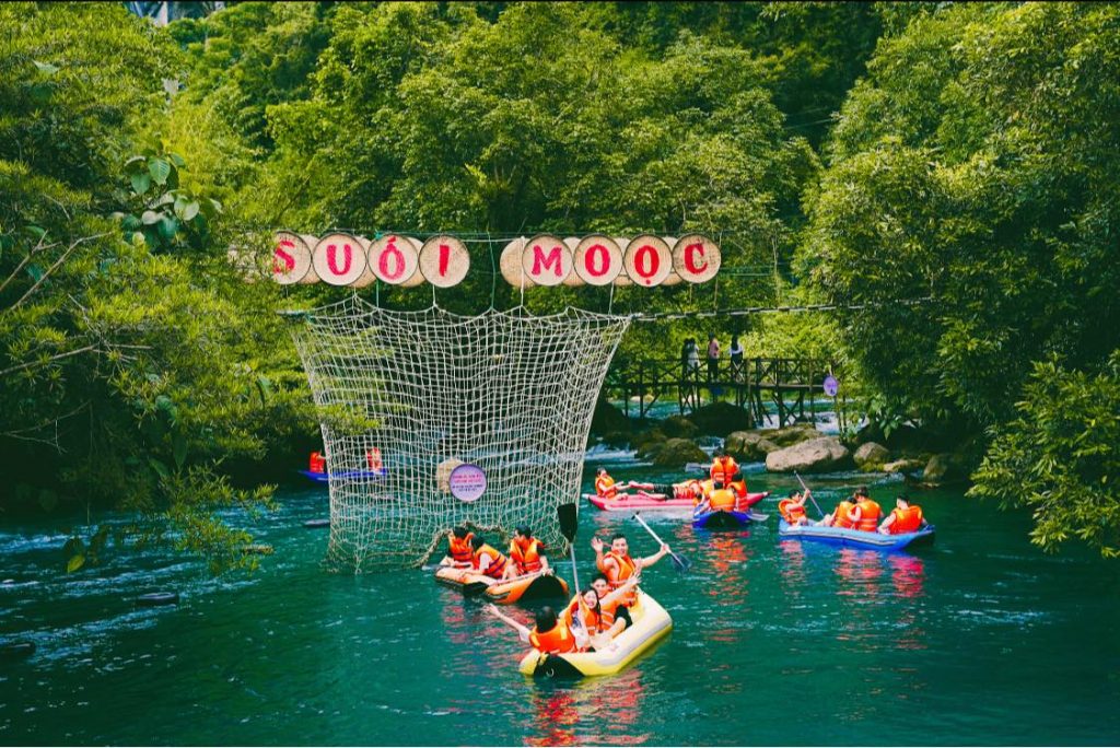 Vườn Quốc gia  Phong Nha - Kẻ Bàng "viên ngọc xanh" của Quảng Bình 