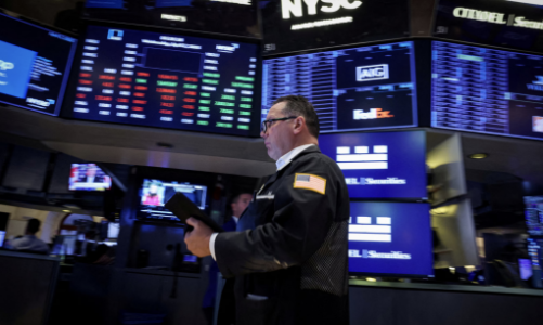Chứng khoán Mỹ và giá dầu cùng tăng, bất chấp tin xấu về kinh tế