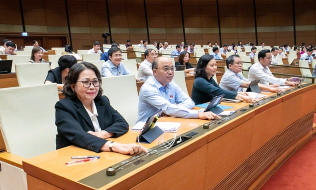 Quốc hội đã tiến hành biểu quyết thông qua toàn bộ nội dung của nghị quyết.